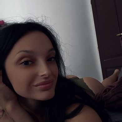 Bad Banny (bunnyobsessionn2) Header Photo Added 2025-09-14