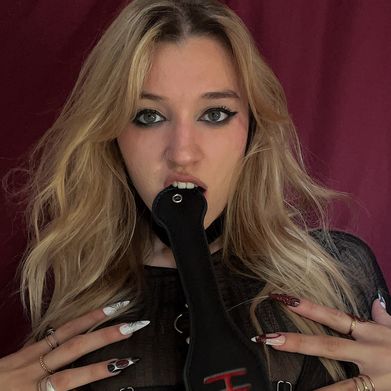 𝑀𝒾𝓈𝓈. 𝒮𝒶𝓈𝒽𝒶 🥷🏻🖤 (femdomsasha) Profile Photo Added 2025-07-15