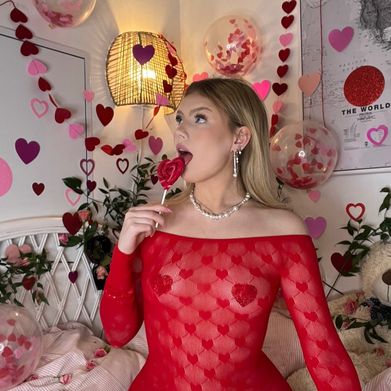 Nikoline fray (nikolinefrayextra) Profile Photo Added 2024-08-21