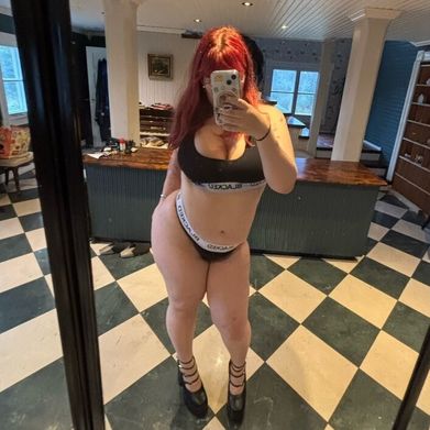 Anni the Snowbunny (irlsnowbunny) OnlyFans Profile Image