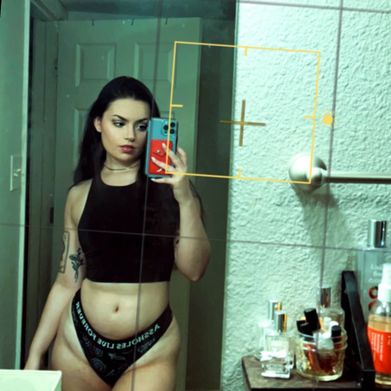 Moon (moonlitxo) Profile Image