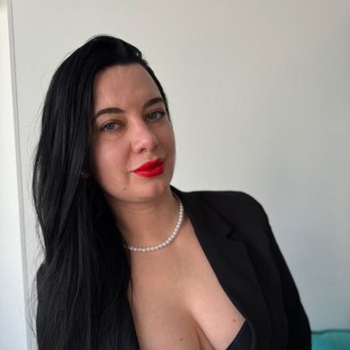 Nola Sinclair (nolasinclaire) Profile Photo Added 2025-05-11