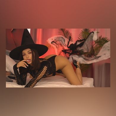 LilaRoses VIP (lilaroses_vip) Header Photo Added 2025-11-12