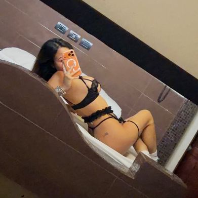 Andre❤️ (andre_alfaro1) Header Photo Added 2025-12-05