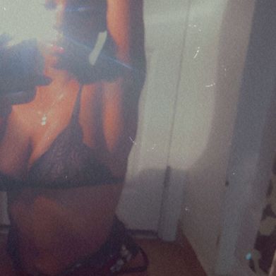 OnlyFans Model Laylon (laylitty0) Profile Image