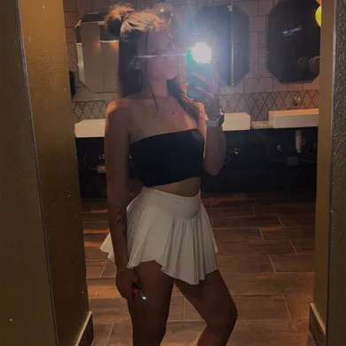 Dezi😘😘 Profile Photo