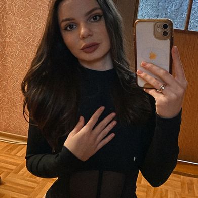 Siena Vale 🎀 (sienavale) Profile Photo Added 2025-02-28