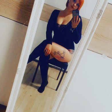 Hillemaus (devilsexactwifey) OnlyFans Profile Image