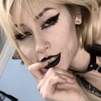 Ivy Thorns (belovedsuccubus) OnlyFans profile photo