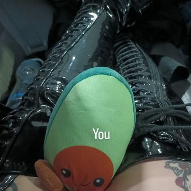 Aguacate salao🥑 (amora_rosa) Header Photo Added 2024-09-10