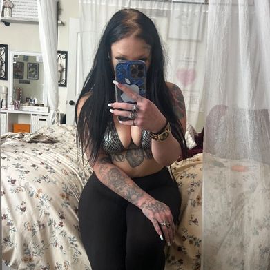 OnlyFans Model Mal Santana (mal.santana.tv) Profile Image