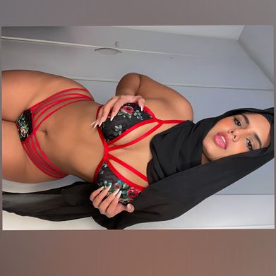 Dalila Ahzahara (ahzahara) Header Photo Added 2025-04-23