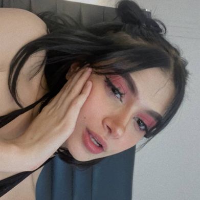 Alaya❤️ Added Photo on 2025-03-04