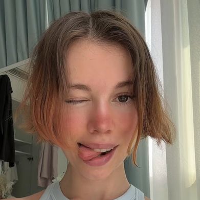 missie (missnovik) Profile Photo Added 2025-05-25