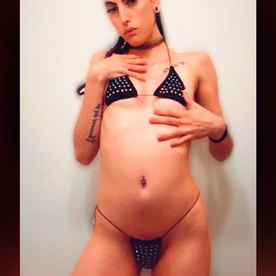 Remedybabyxo (throat_goat_queenxo) OnlyFans Profile Image