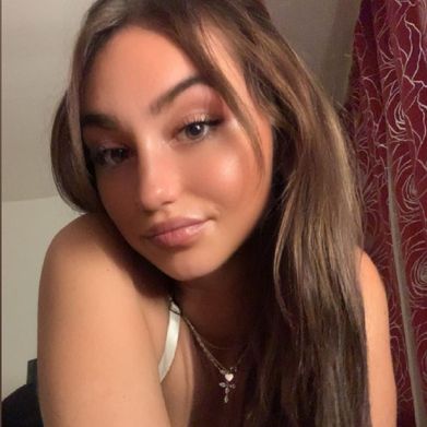 Lia Gruber (lia-gruber) Profile Photo Added 2025-06-04