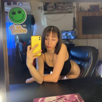 𝓜𝓪𝓪𝓻𝓽𝓲𝓷𝓪.𝓼𝓮𝔁𝔁𝔁💦 (maaarhott) Header Photo Added 2025-04-01