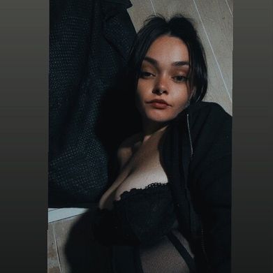 Ciara johnson Added Photo on 2025-10-29