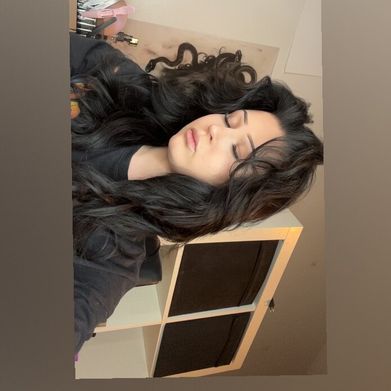 OnlyFans Model Ella (loistava06) Profile Image