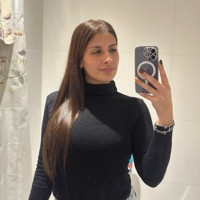 Seren (seren.vale) OnlyFans Profile Image