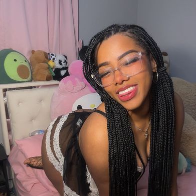 Bobbalu (shybobbalu) Profile Photo Added 2025-09-14