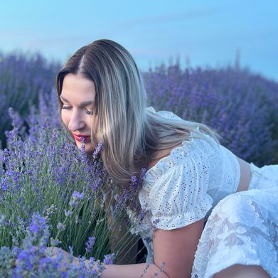 Ella Stone (ellaastone69) Profile Photo Added 2025-09-20