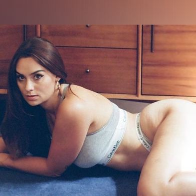 Ivy (ivyhope_vip) Header Photo Added 2025-01-14