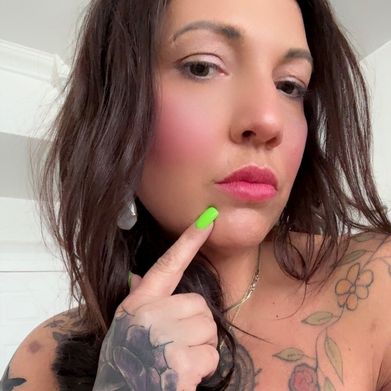 deborahlynn1984 Added Photo on 2025-05-18