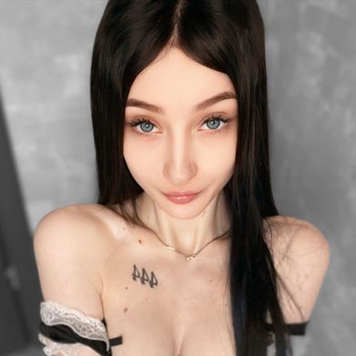 Eleni (eleni_expert) Profile Photo Added 2025-10-24