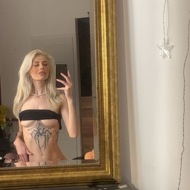 Adri  ✨ (adrianadudova) Profile Photo Added 2024-07-16