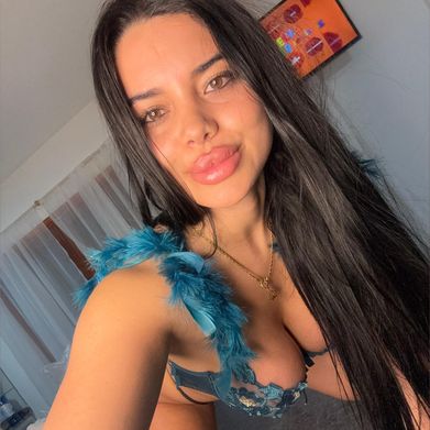 Ksenia Petrova (kseniapetrova) OnlyFans Profile Image