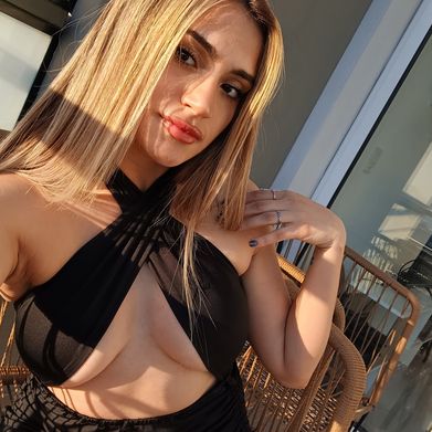 Lara ☀️ (lara.sun) Profile Photo Added 2025-02-15