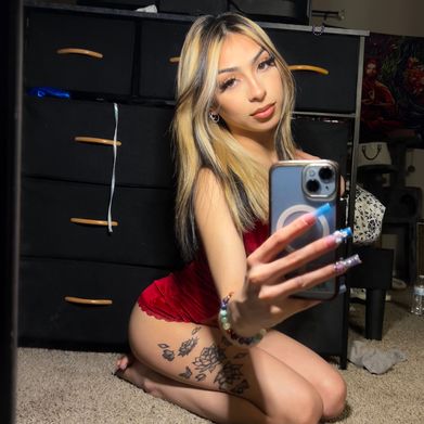 Princess <3 (princesssel444) Profile Photo Added 2024-07-03