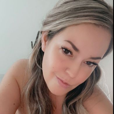 Emlyn Erin Free (emlynerinfree) OnlyFans Profile Image