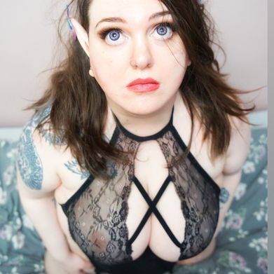 Mistress Lunara (mistresslunara) OnlyFans Profile Image