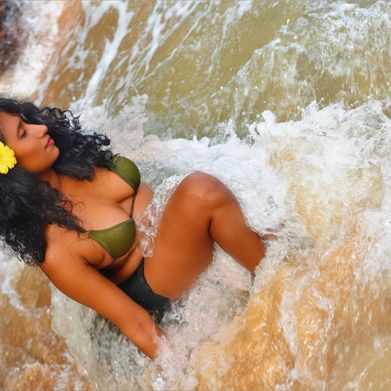 Mali Esther Added Photo on 2025-06-02