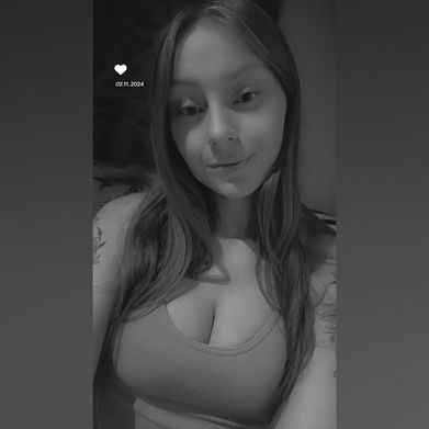 Badgirl567 (badbabygirl987) Header Photo Added 2025-03-02