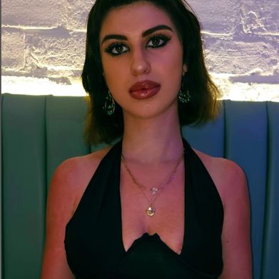 Elen 🌸 (helenoftroyy) Profile Photo Added 2025-08-12