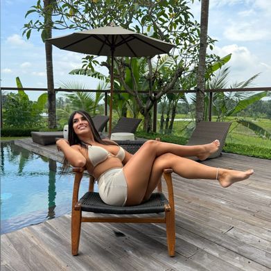 CATALINA 🍭 (catalina_esc) Header Photo Added 2025-03-19