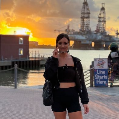 Alyx Urie❤️‍🔥 VIP (alyx_urie) Header Photo Added 2025-09-07