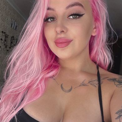 Nikol Vodičková 😶 (nikol.voda) Profile Photo Added 2025-04-18