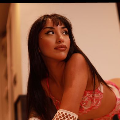 Luci🌸 (luccianitax) Header Photo Added 2024-09-14