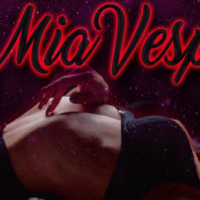 Mia Vesper (vespermia) Header Photo Added 2025-11-11
