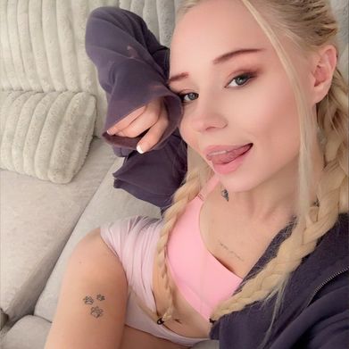 Andi (bae.blayde) Profile Photo Added 2025-09-22