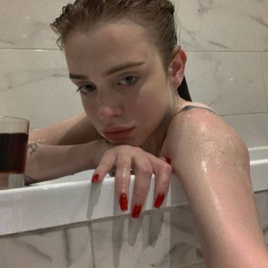 OnlyFans Model Adele (adelebigass) Profile Image