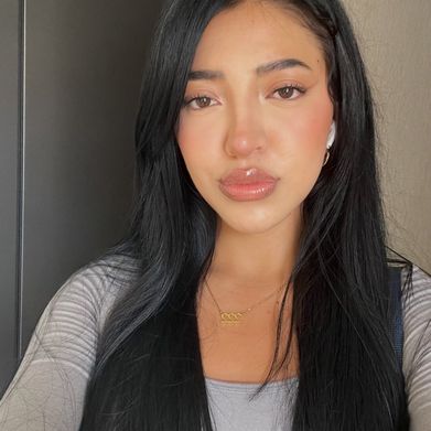 Viviana💗🇮🇹 18 yo ✨ (vivianaofficial) Profile Photo Added 2025-07-30