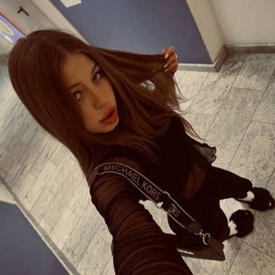 Aria Muse 💎 (ariamuse) Profile Photo Added 2025-10-01