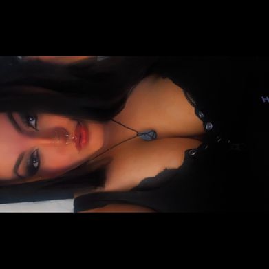 𝔰𝔲𝔠𝔠𝔲𝔟𝔲𝔰𝔤𝔥𝔬𝔰𝔱𝔪𝔬𝔪𝔪𝔶 ♡ Added Photo on 2025-05-25