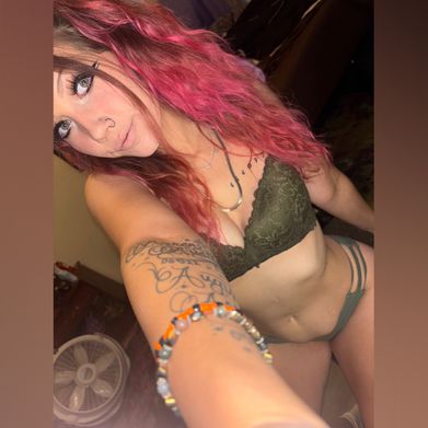 Raquel Added Photo on 2024-10-22