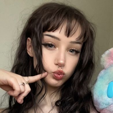 Phiia 🦇 (phiiahunni) Profile Photo Added 2024-10-31